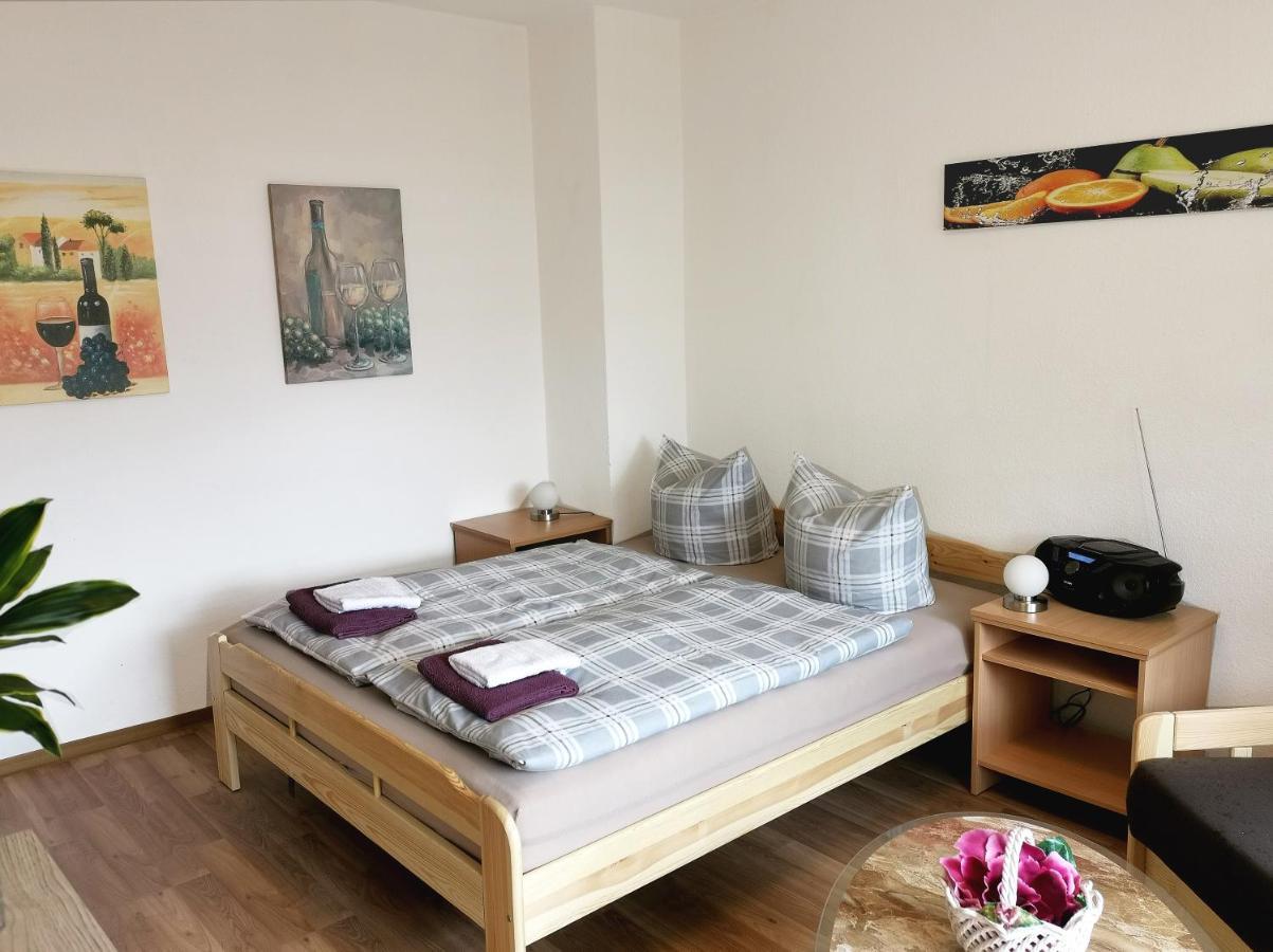 Ferien-Und Gaestewohnung Radebeul Exterior foto